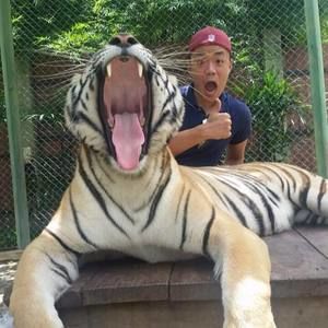 Meet your Posher, Jeffrey